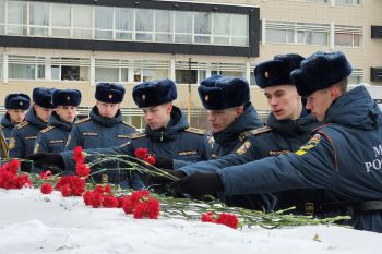 Личный состав института принял участие в траурном митинге в честь 45-й годовщины ввода советских войск в Афганистан