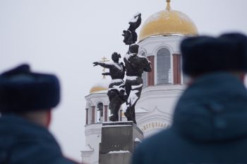 Личный состав института почтил память молодогвардейцев