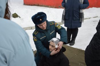 Курсанты института помогли в организации соревнований «Победа» для кадетских классов  