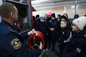 Кадеты познакомились с жизнью института