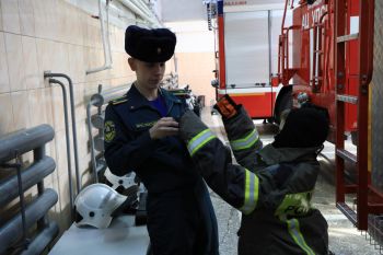 Кадеты познакомились с жизнью института
