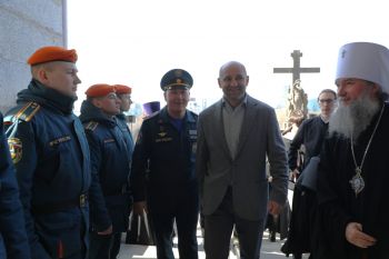 О прошлом с уважением, о будущем с верой