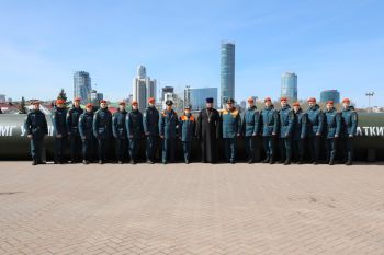 О прошлом с уважением, о будущем с верой