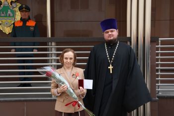 Торжественное построение в честь Дня пожарной охраны