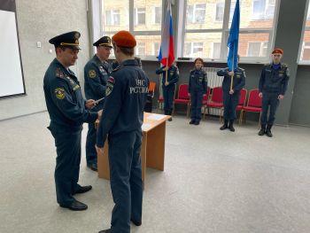 Кадетам – честь, школе – слава