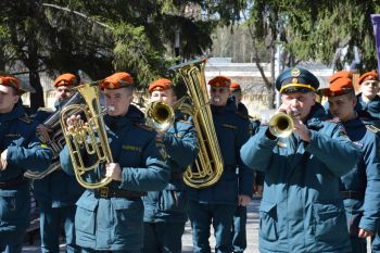 Духовой оркестр института принял участие в торжественных митингах ко Дню Победы