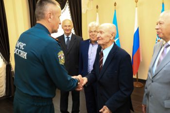 Встреча начальника института с членами Совета ветеранов учебной организации