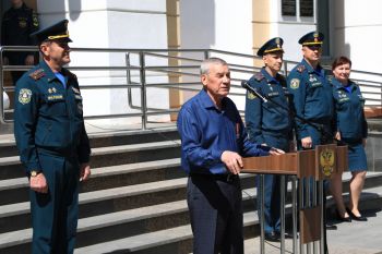 Пятьдесят лет спустя: выпускники вновь в стенах института
