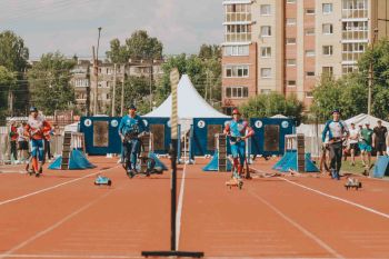 Второй день соревнований: спортсмены выявили лучших в полосе препятствий