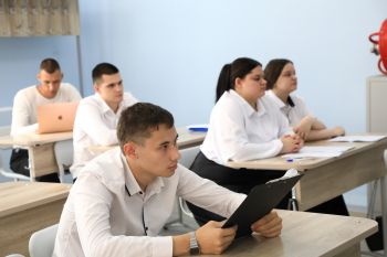 Студенты института с успехом защитили выпускные квалификационные работы