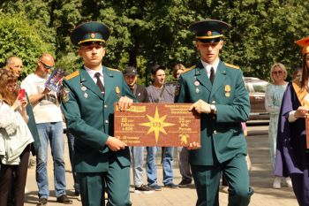 Путь к звездам: Торжественное вручение лейтенантских погон выпускникам института
