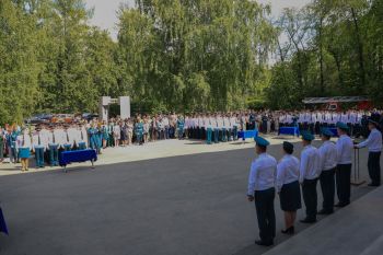 Путь к звездам: Торжественное вручение лейтенантских погон выпускникам института