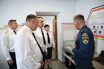 Представитель Центрального аппарата МЧС России оценил деятельность института