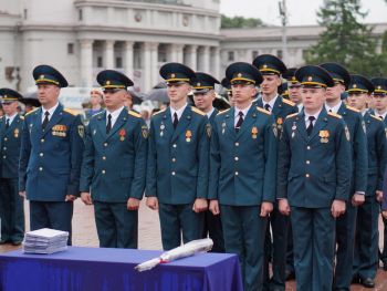 Выпуск молодых специалистов 2025
