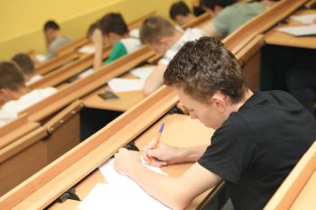 В институте завершились вступительные испытания