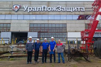 Представитель института принял участие в испытаниях новой пожарной автоцистерны