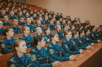 В День знаний в институте прошли открытые уроки для курсантов