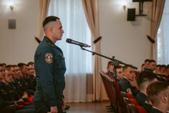 В День знаний в институте прошли открытые уроки для курсантов