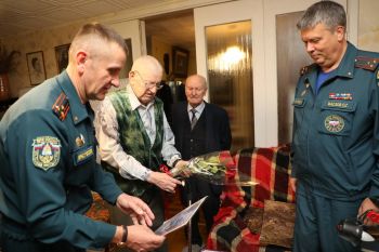 Ветеран учебного заведения отмечает юбилей