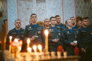 Личный состав института почтил память Евгения Зиничева