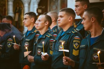 Личный состав института почтил память Евгения Зиничева