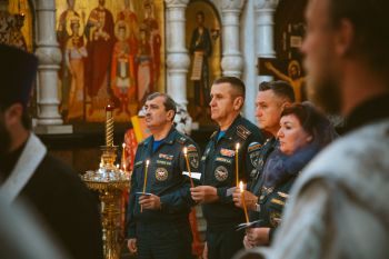Личный состав института почтил память Евгения Зиничева