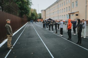 Студенты института проходят курсы военной подготовки