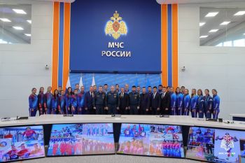 Спортсмены института встретились с Министром МЧС России