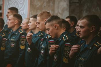 Личный состав института принял участие в молебне Пресвятой Богородице в честь иконы «Неопалимая Купина»