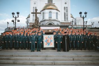 Личный состав института принял участие в молебне Пресвятой Богородице в честь иконы «Неопалимая Купина»