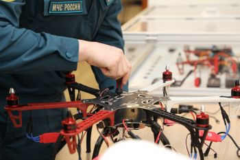 В институте завершилось обучение слушателей по программе профессионального обучения «Сборка и программирование мультироторных систем БВС» В институте завершилось обучение слушателей по программе профессионального обучения «Сборка и программирование мультироторных систем БВС»