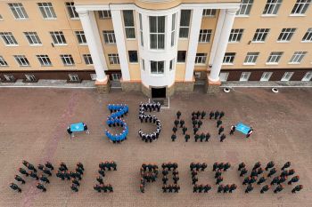 Спортивный старт в честь 35-летия МЧС России: в Уральском институте ГПС МЧС России зажглось «Пламя» спартакиады!