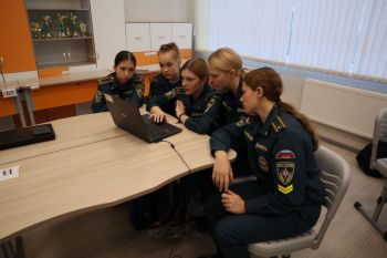 Курсанты и студенты института приняли участие в I муниципальном этапе региональных соревнований по первой помощи