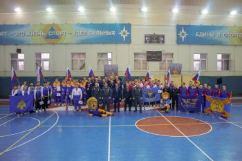 Футбольная команда института приняла участие в соревнованиях по мини-футболу  Футбольная команда института приняла участие в соревнованиях по мини-футболу