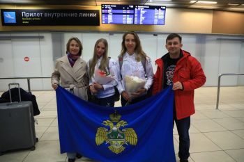 Наши чемпионы вернулись домой