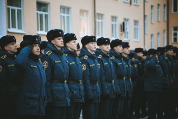 В Уральском институте ГПС МЧС России состоялось еженедельное построение личного состава