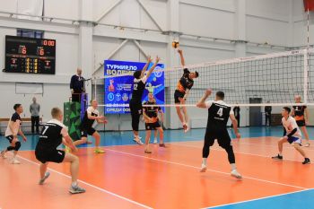 Волейбольный турнир набирает обороты! Волейбольный турнир набирает обороты!