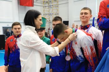 В Екатеринбурге определились сильнейшие волейболисты среди вузов МЧС России