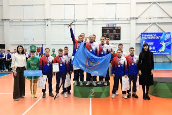 В Екатеринбурге определились сильнейшие волейболисты среди вузов МЧС России