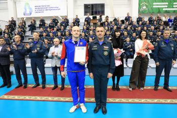 В Екатеринбурге определились сильнейшие волейболисты среди вузов МЧС России