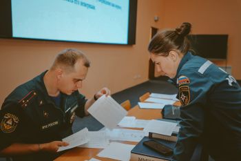 Поздравляем с Днём психолога сотрудников Уральского института ГПС МЧС России!