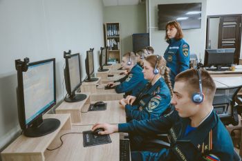 Поздравляем с Днём психолога сотрудников Уральского института ГПС МЧС России! Поздравляем с Днём психолога сотрудников Уральского института ГПС МЧС России!