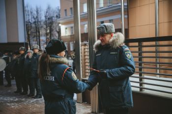 Еженедельное построение с подведением итогов Еженедельное построение с подведением итогов