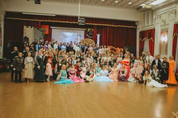 В ритме вальса В ритме вальса