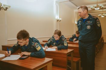 В Уральском институте ГПС МЧС России прошла олимпиада по Государственному пожарному надзору: кто стал лучшим? В Уральском институте ГПС МЧС России прошла олимпиада по Государственному пожарному надзору: кто стал лучшим?