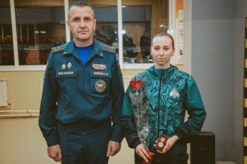 В Уральском институте ГПС МЧС России состоялись соревнования по пожарно-спасательному спорту, посвященные открытию спортивного сезона 2025-2026 учебного года