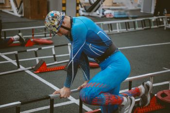 В Уральском институте ГПС МЧС России состоялись соревнования по пожарно-спасательному спорту, посвященные открытию спортивного сезона 2025-2026 учебного года