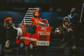 В Екатеринбурге выбрали главную маму Урала, в номинации интернет-симпатий победила Кристина Свяжина