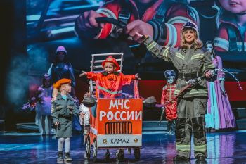 В Екатеринбурге выбрали главную маму Урала, в номинации интернет-симпатий победила Кристина Свяжина