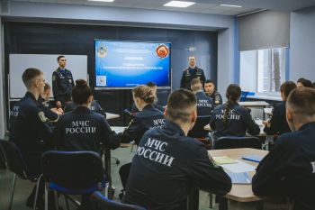 Выпускники вуза продемонстрировали знания в области пожарной безопасности Выпускники вуза продемонстрировали знания в области пожарной безопасности